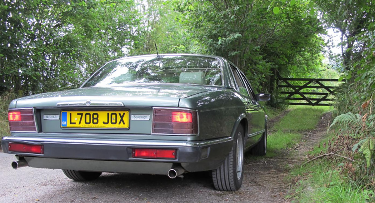 Shambolic Magnificence: Living with a Jaguar XJ40